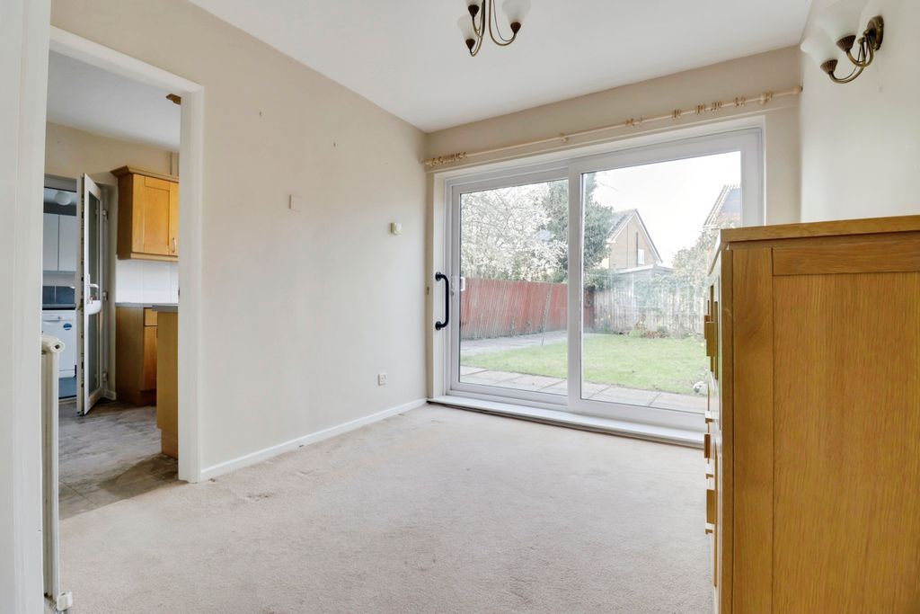 Property photo 3 of 15
