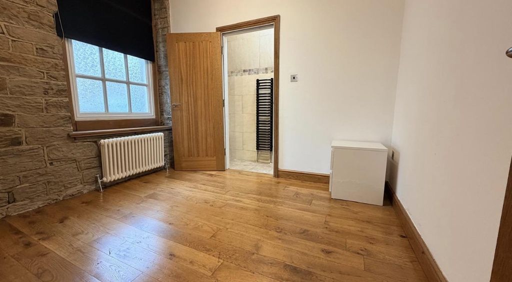 Property photo 3 of 10 Img_3423.Jpeg