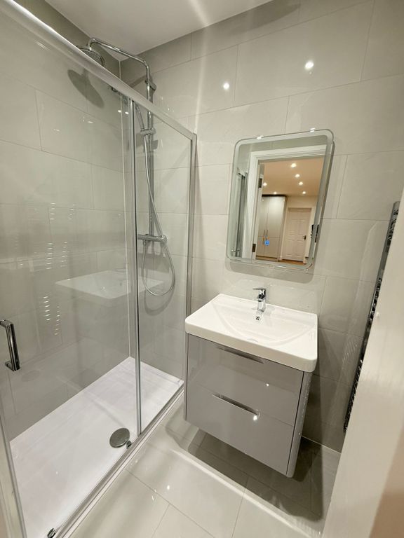 Property photo 3 of 13 Gallery