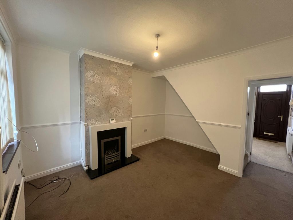 Property photo 2 of 14 Img_6025.Jpg