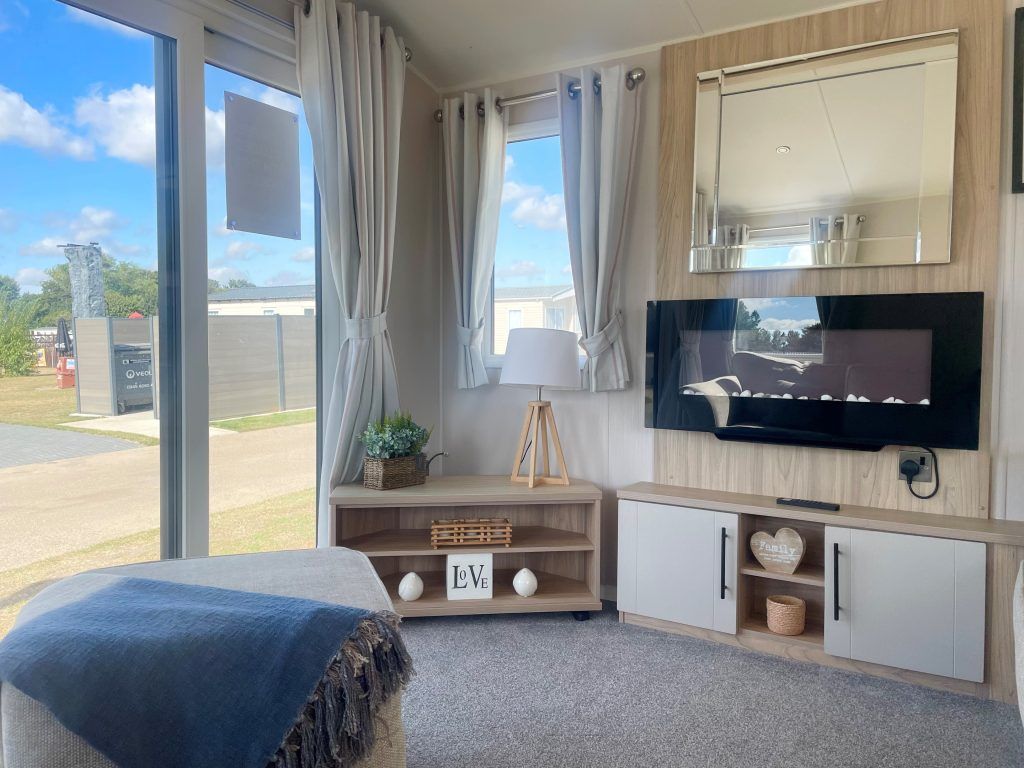 Property photo 2 of 10 Willerby Lamberhurst 2022 Vs900627 115558421.Jpeg