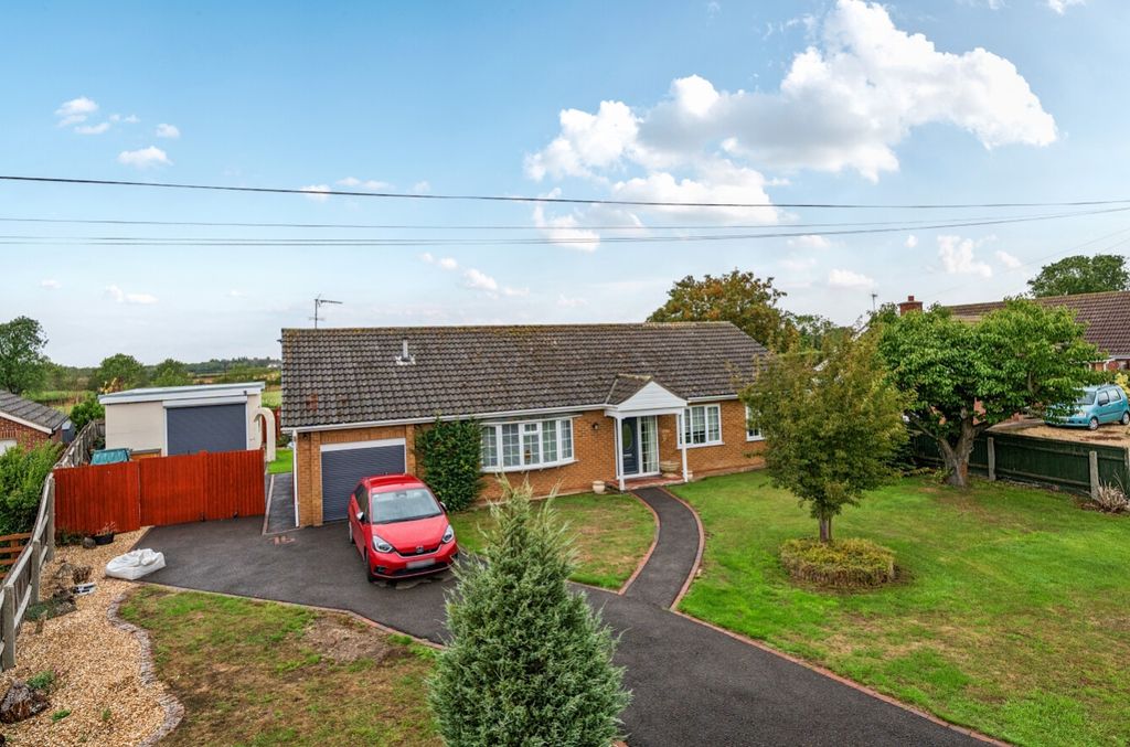 Property photo 1 of 23 1514394-1-1A06357ee9F61