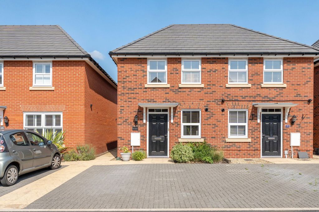 Property photo 1 of 19