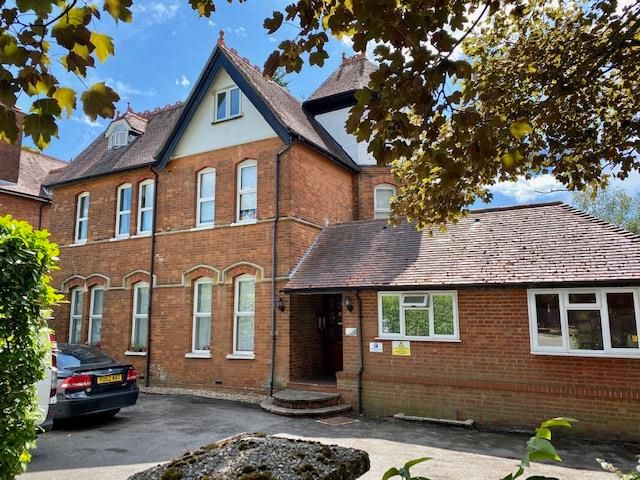 Property photo 1 of 11 Exterior