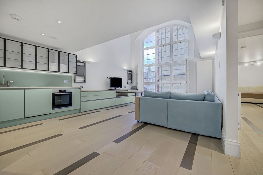 Property photo 3 of 17 Picture No. 26