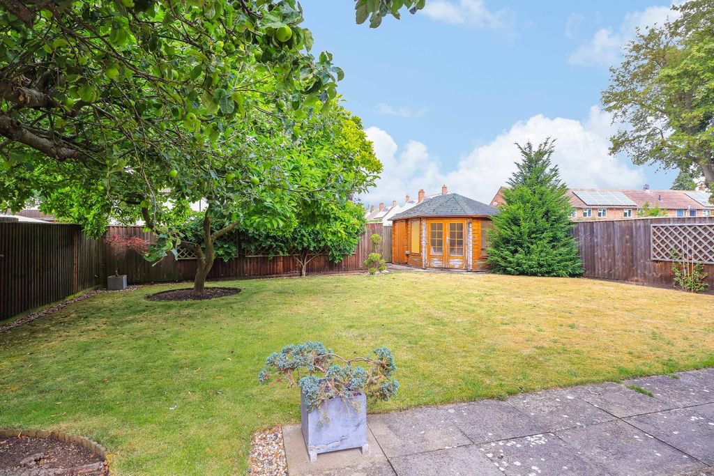 Property photo 3 of 17 Img (14).Jpg