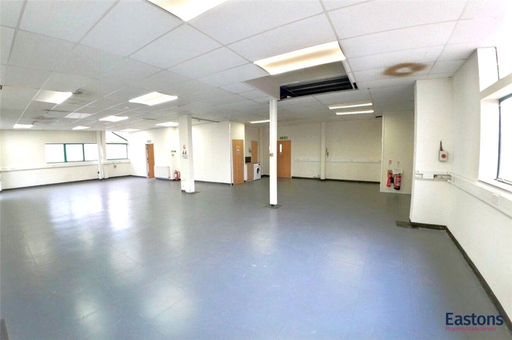 Property photo 2 of 14 Picture No. 28