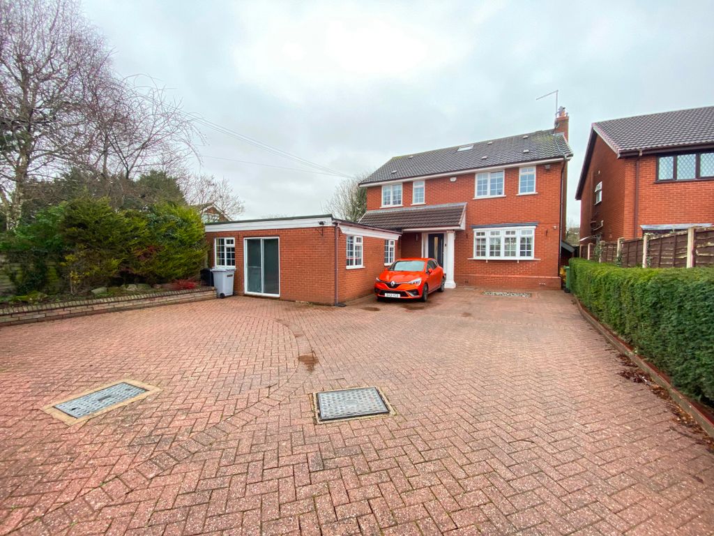 Property photo 1 of 38