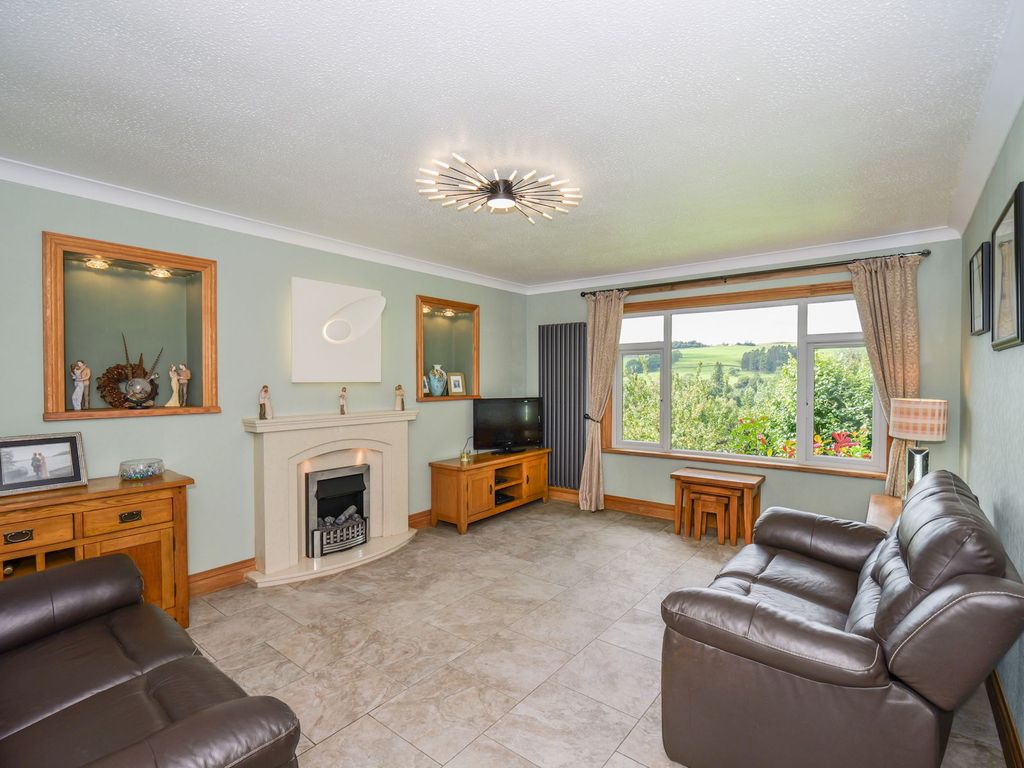 Property photo 3 of 46
