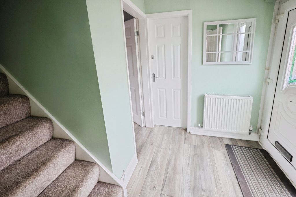 Property photo 2 of 17 Pbox-Img.Jpg