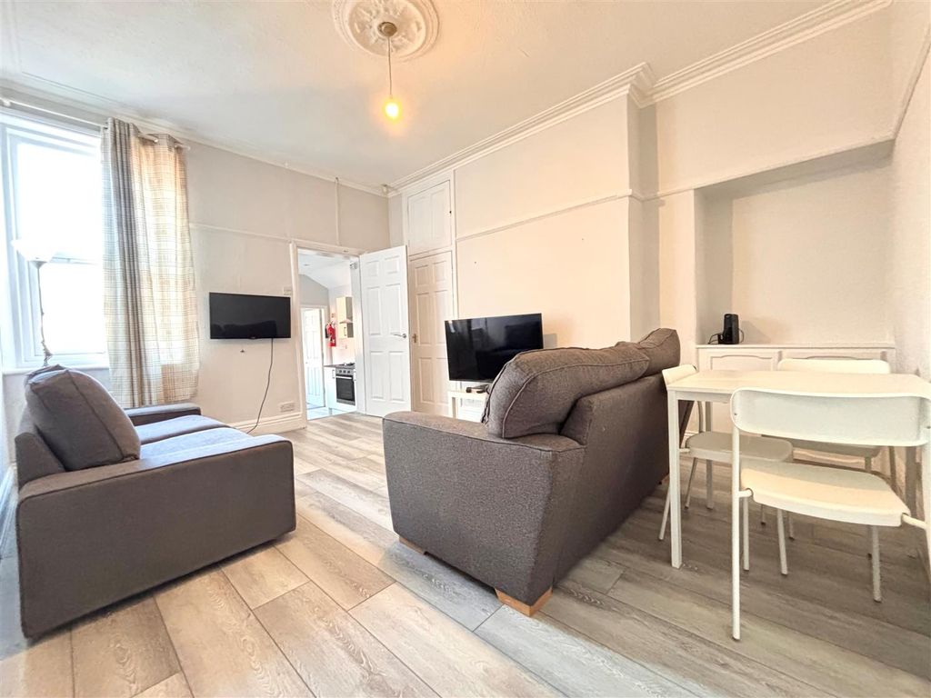 Property photo 1 of 8 1.Jpg