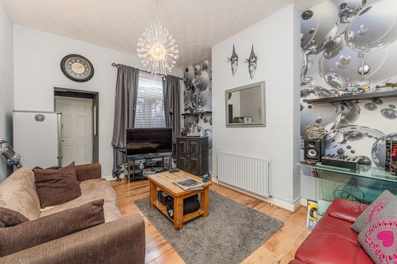 Property photo 2 of 16 Photo 5