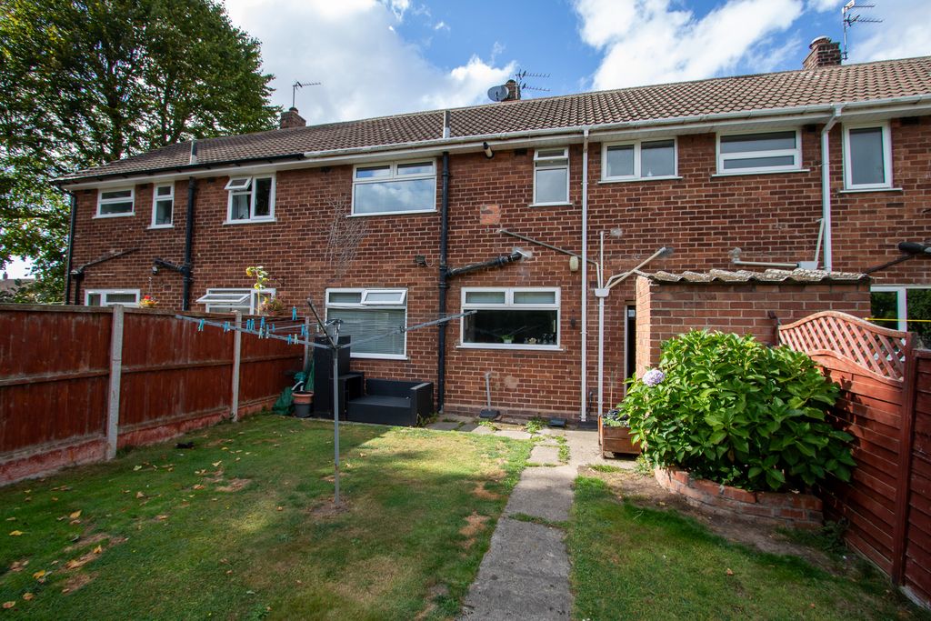 Property photo 1 of 21