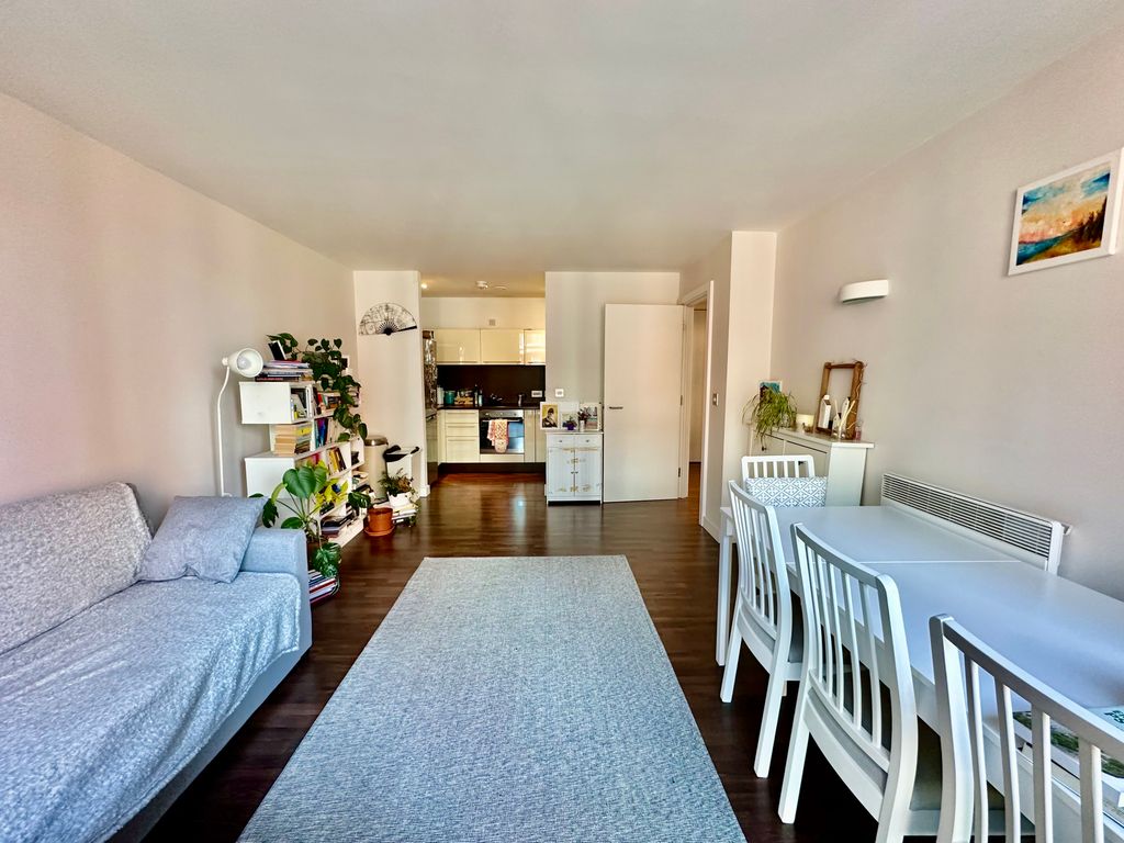 Property photo 2 of 17 Img_4238