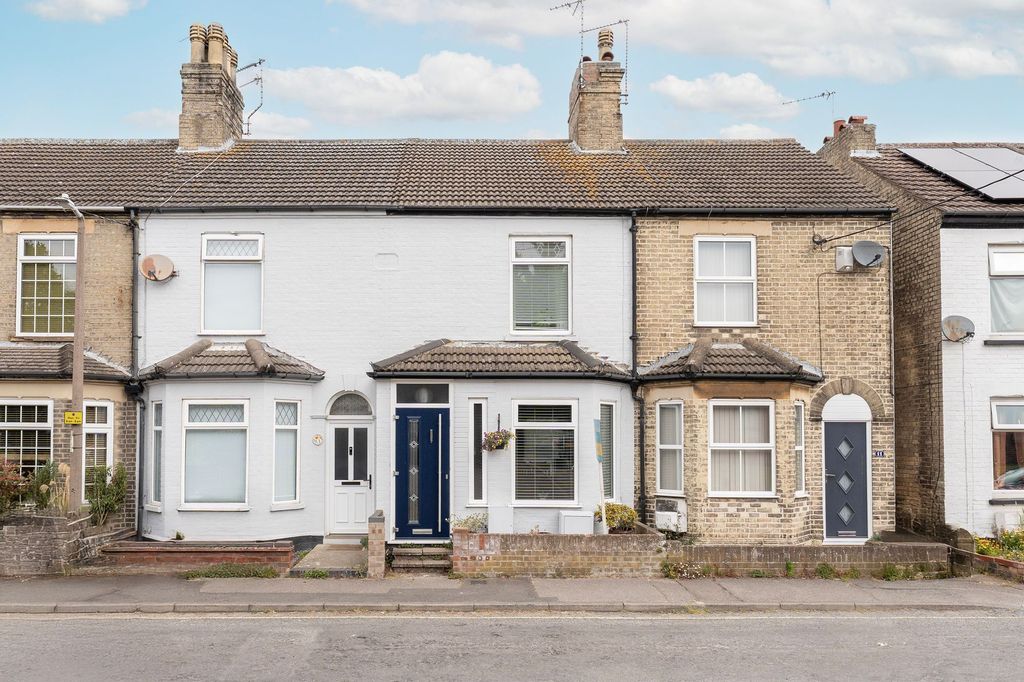 Property photo 2 of 18