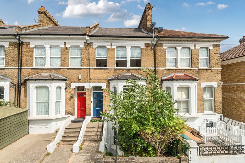 Property photo 1 of 13 1500769-19-6A71F2...