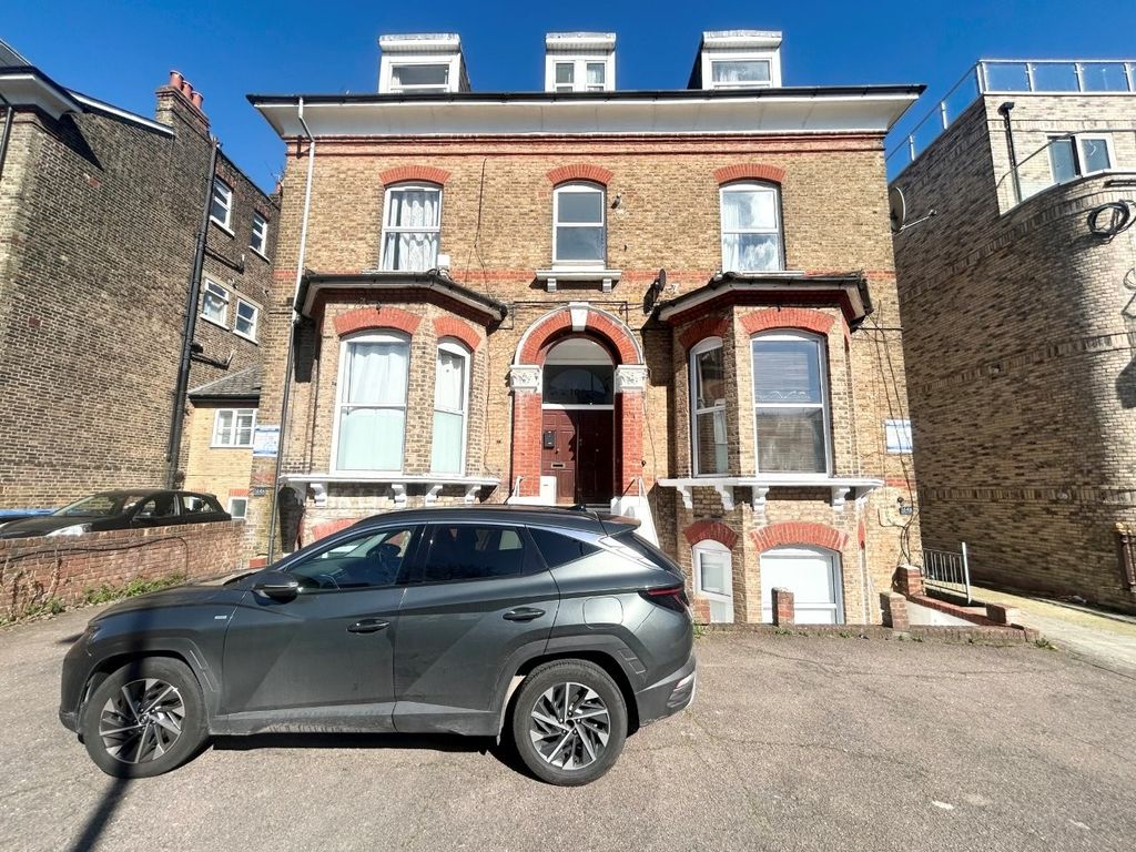 Property photo 2 of 6 Exterior