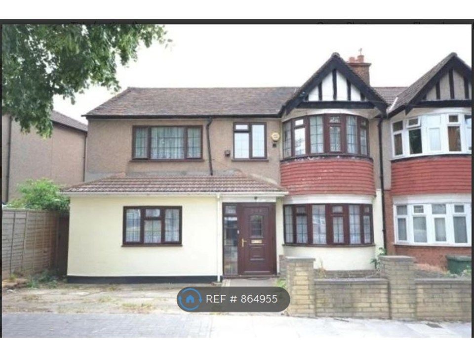 Property photo 1 of 4