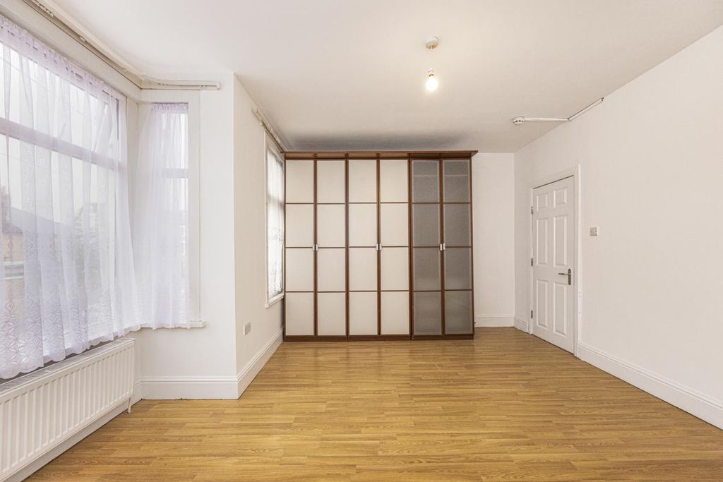 Property photo 3 of 24 3.Jpg
