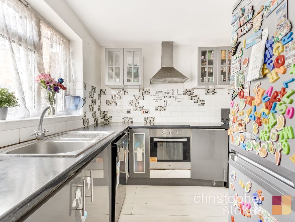 Property photo 3 of 12 1449253