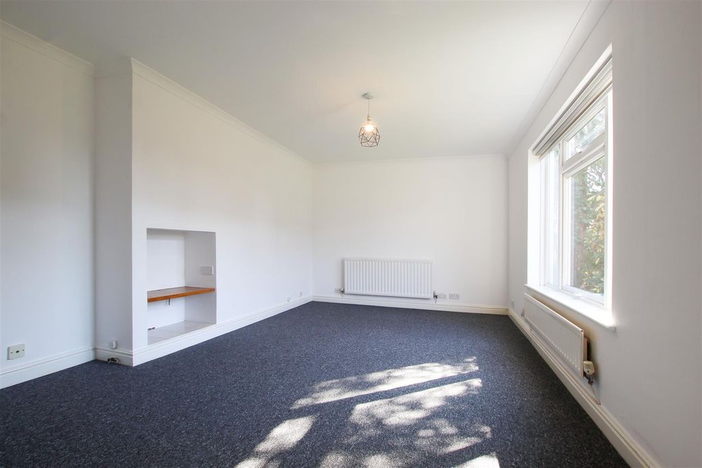 Property photo 2 of 17 Img_1127.Jpg