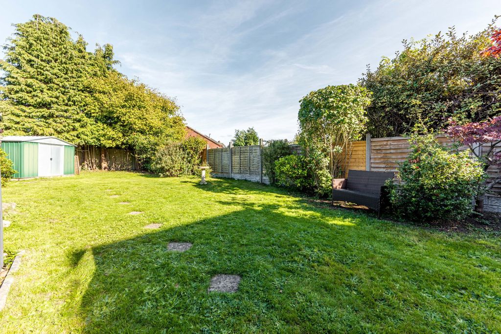 Property photo 3 of 23