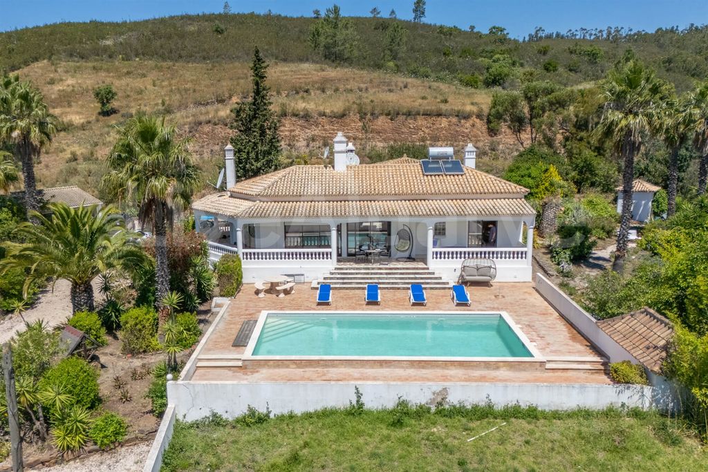 Property photo 1 of 46 Countryside | Luxury T3 Estate With Private Lake Near Lagos For Sale