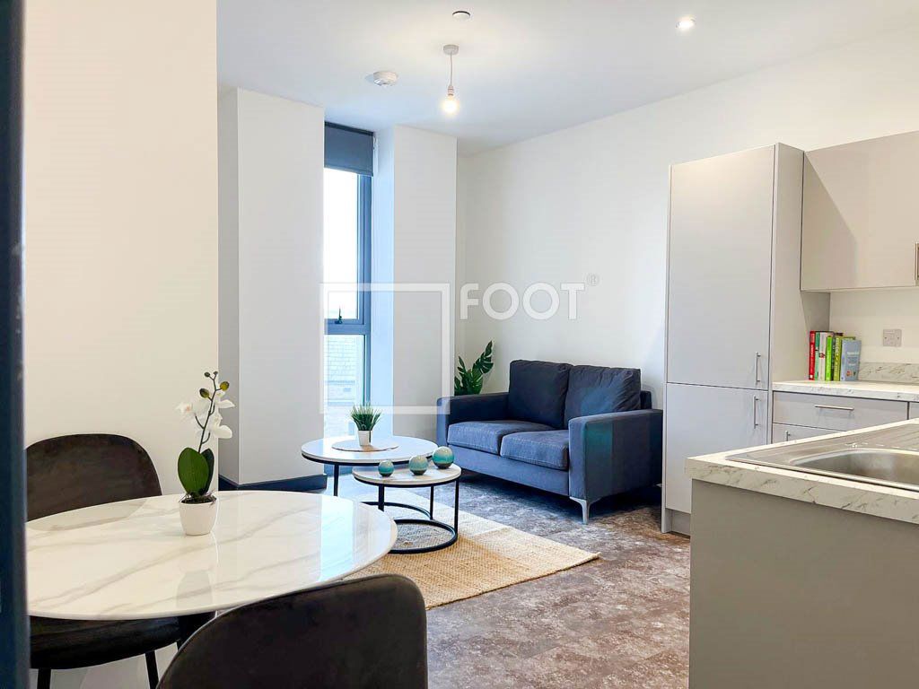 Property photo 2 of 41