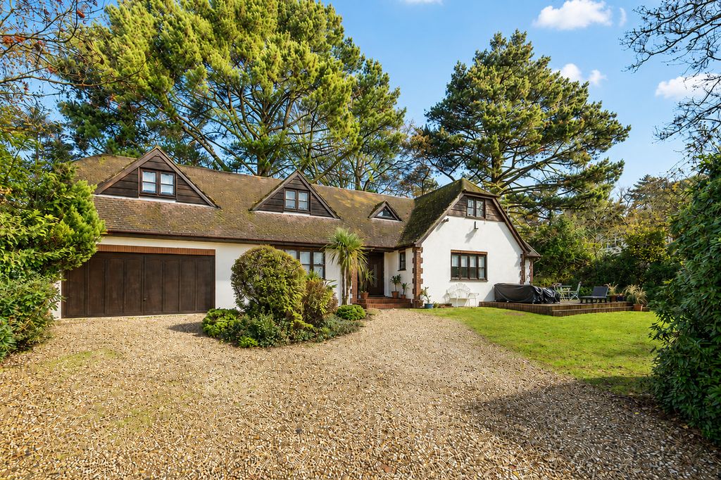 Property photo 1 of 22