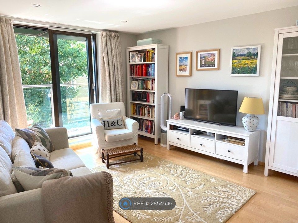 Property photo 2 of 6 Living Room