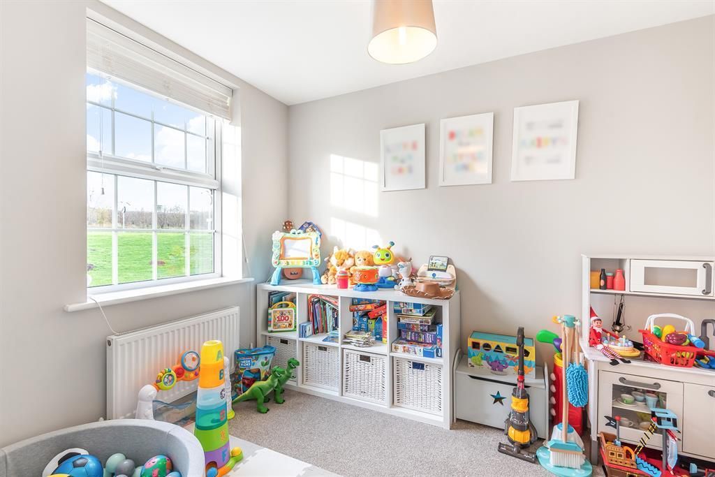 Property photo 2 of 21