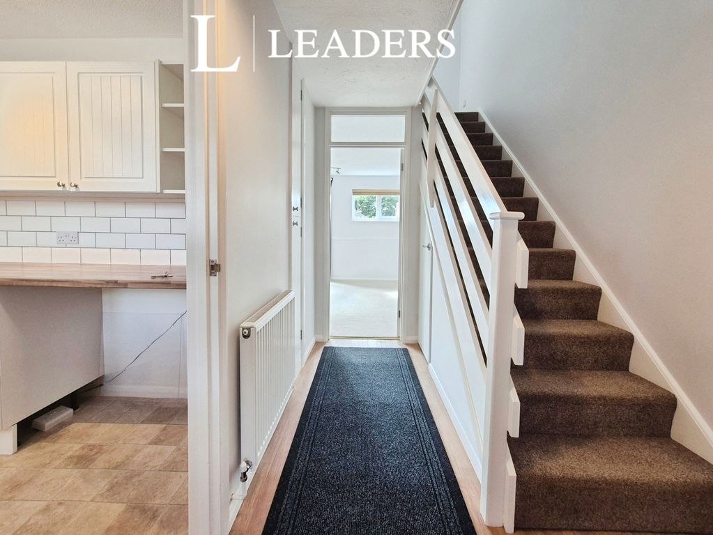 Property photo 3 of 12 Pbox-Img.Jpg