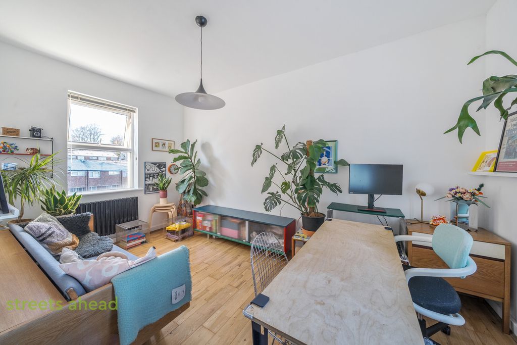 Property photo 2 of 10 Db72c74A-4Aea-447...