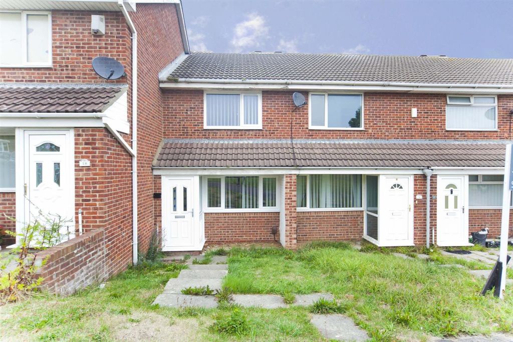 Property photo 1 of 18