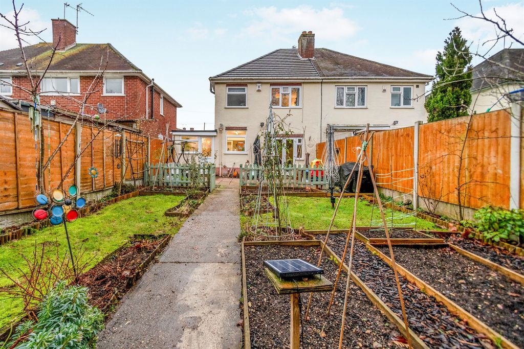 Property photo 2 of 17