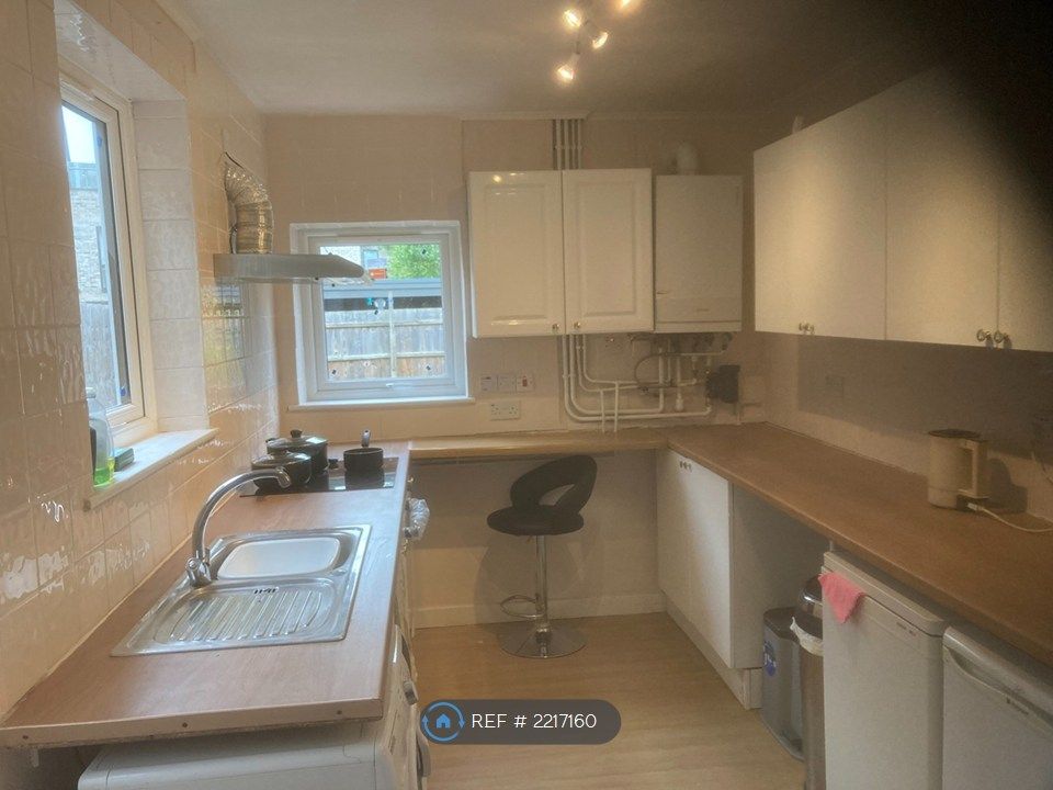 Property photo 1 of 3 Updated Kitchen Towards Garden