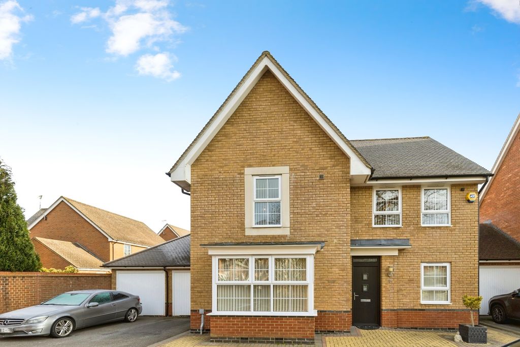 Property photo 1 of 18 Pbox-Img.Jpg