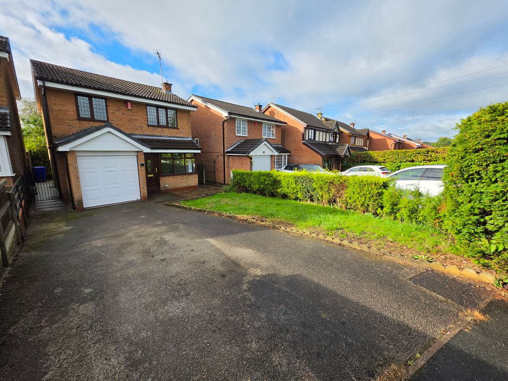 Property photo 1 of 31