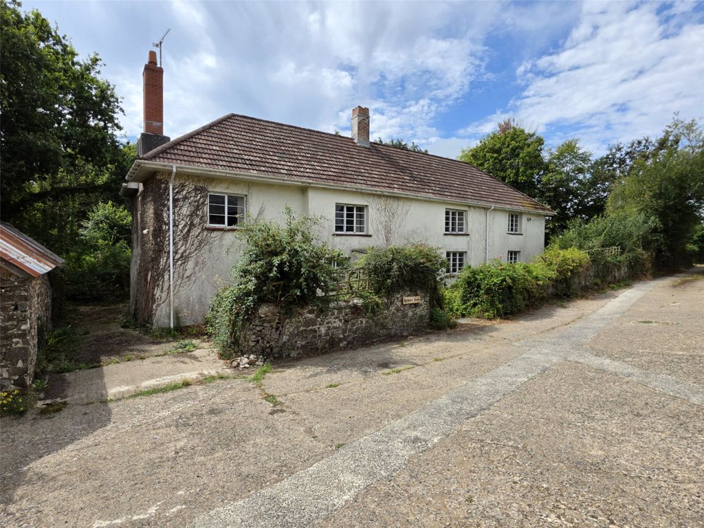 Property photo 2 of 17 2 - Picture No. 17