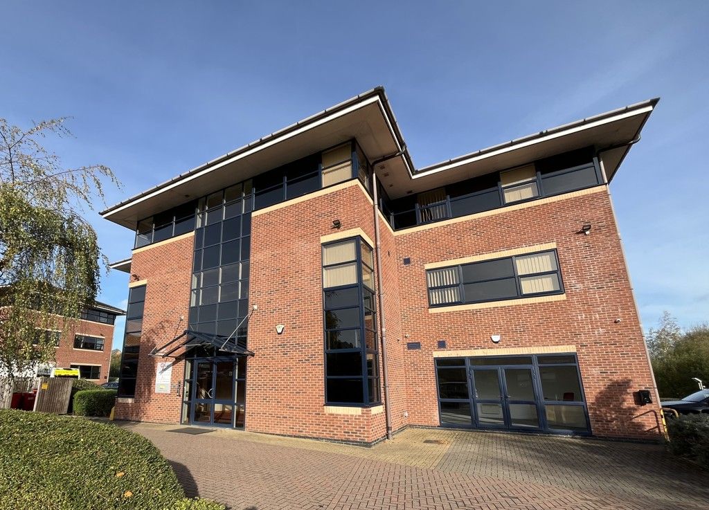 Property photo 1 of 9 Photo 11