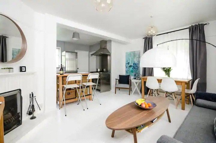 Property photo 1 of 14 Living