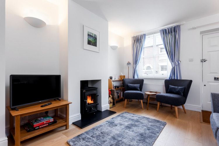 Property photo 2 of 24