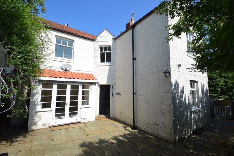 Property photo 1 of 10 Photo 1