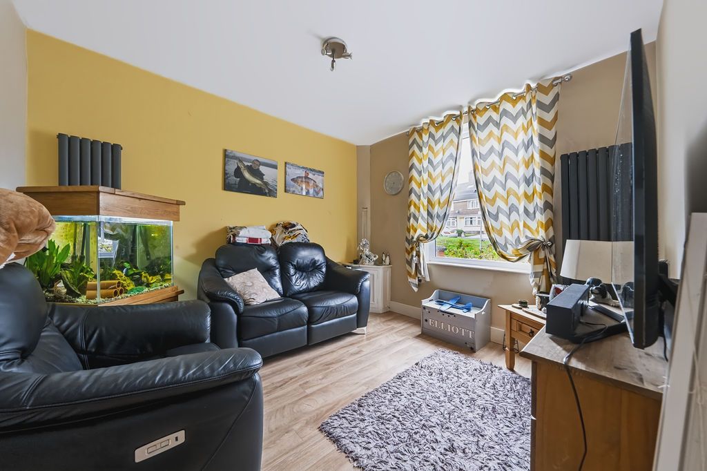 Property photo 2 of 13 Gallery