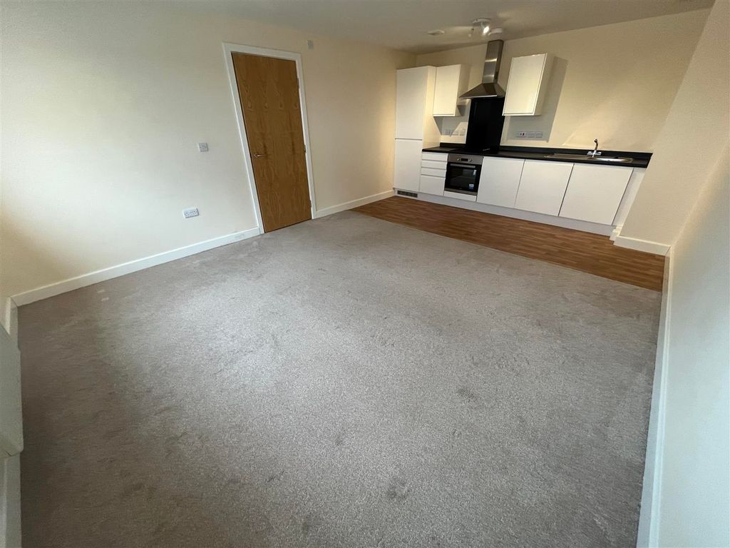 Property photo 2 of 6 Image