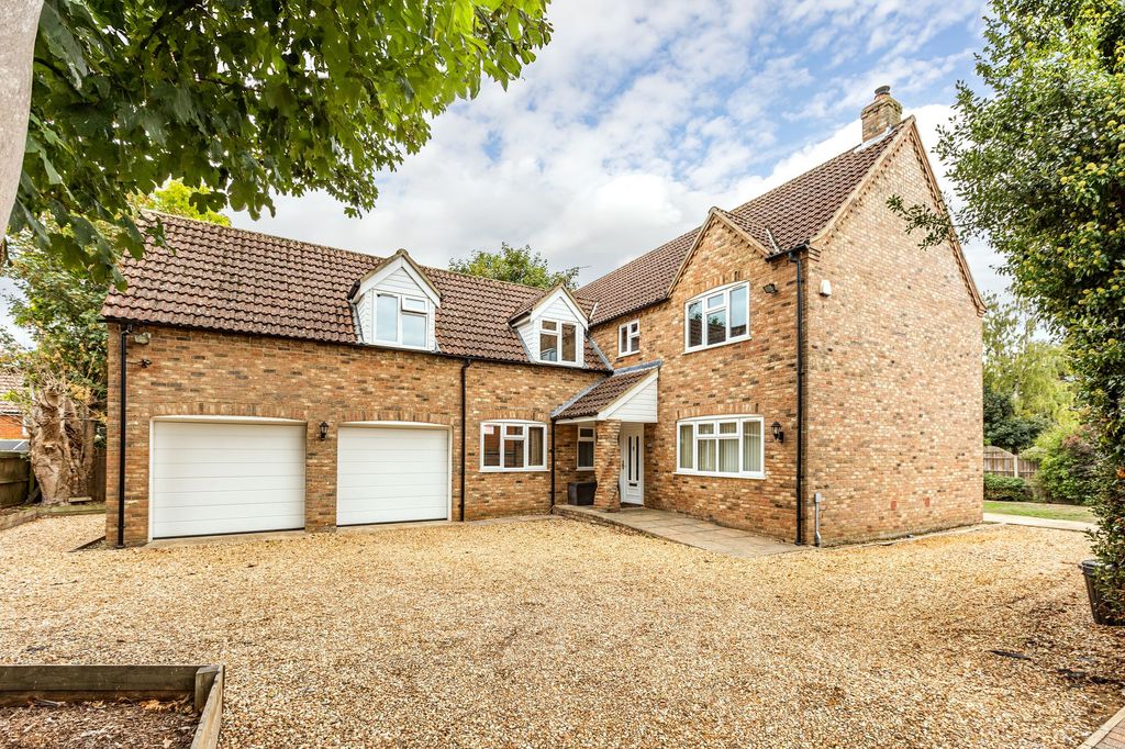 Property photo 1 of 22