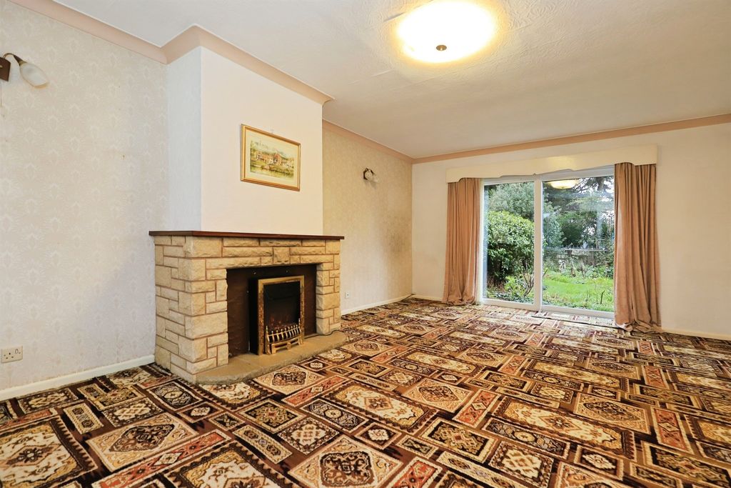 Property photo 3 of 19