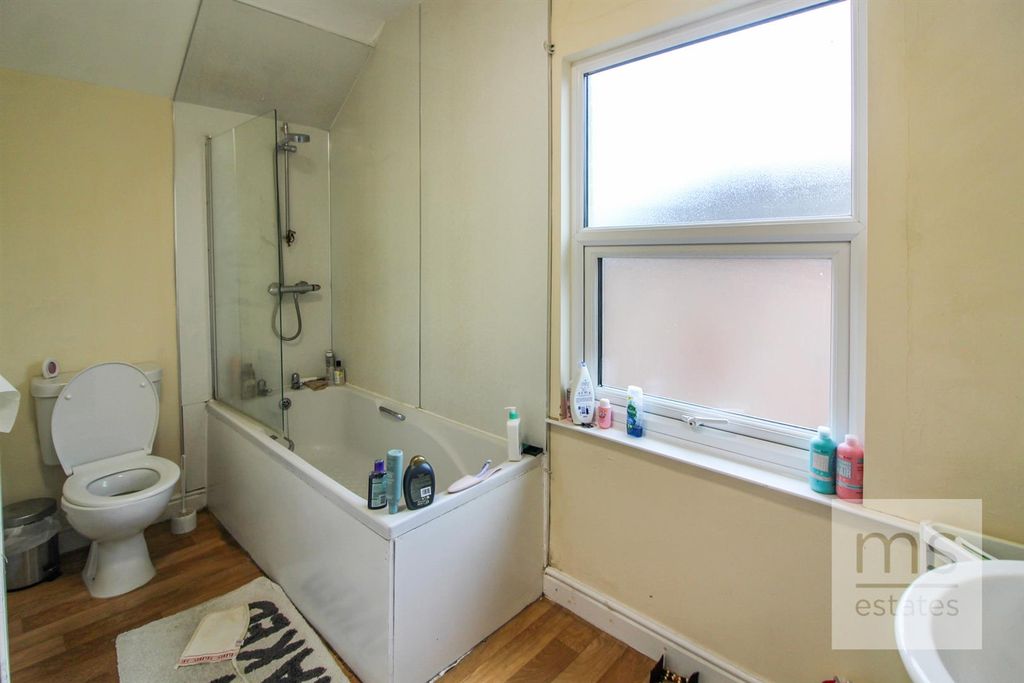 Property photo 3 of 16 Img_0318.Jpg