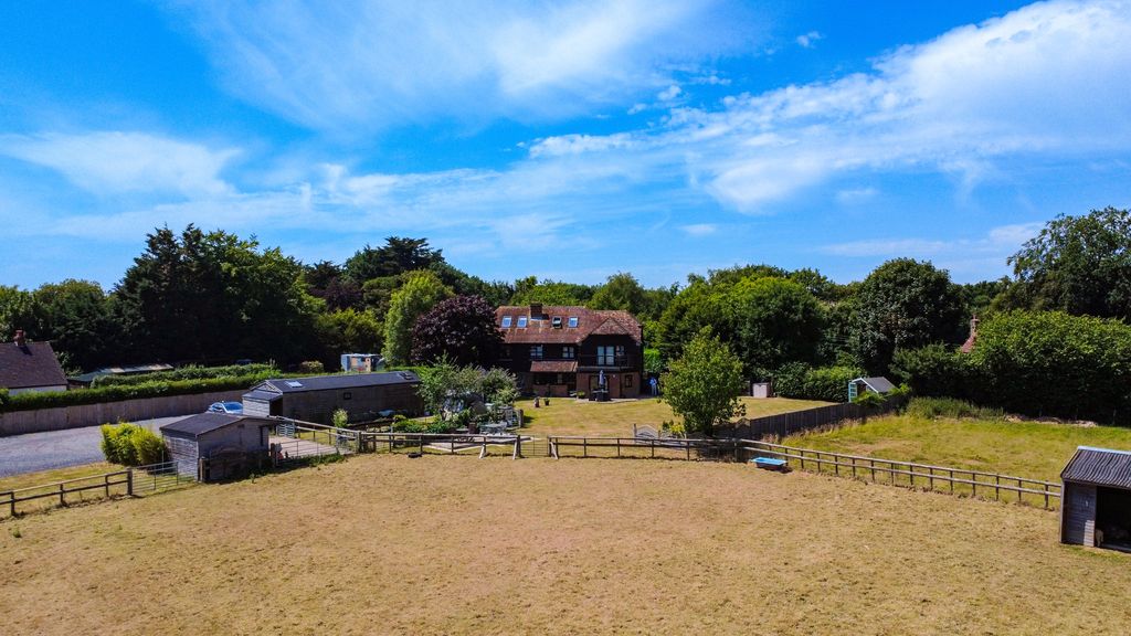 Property photo 2 of 51