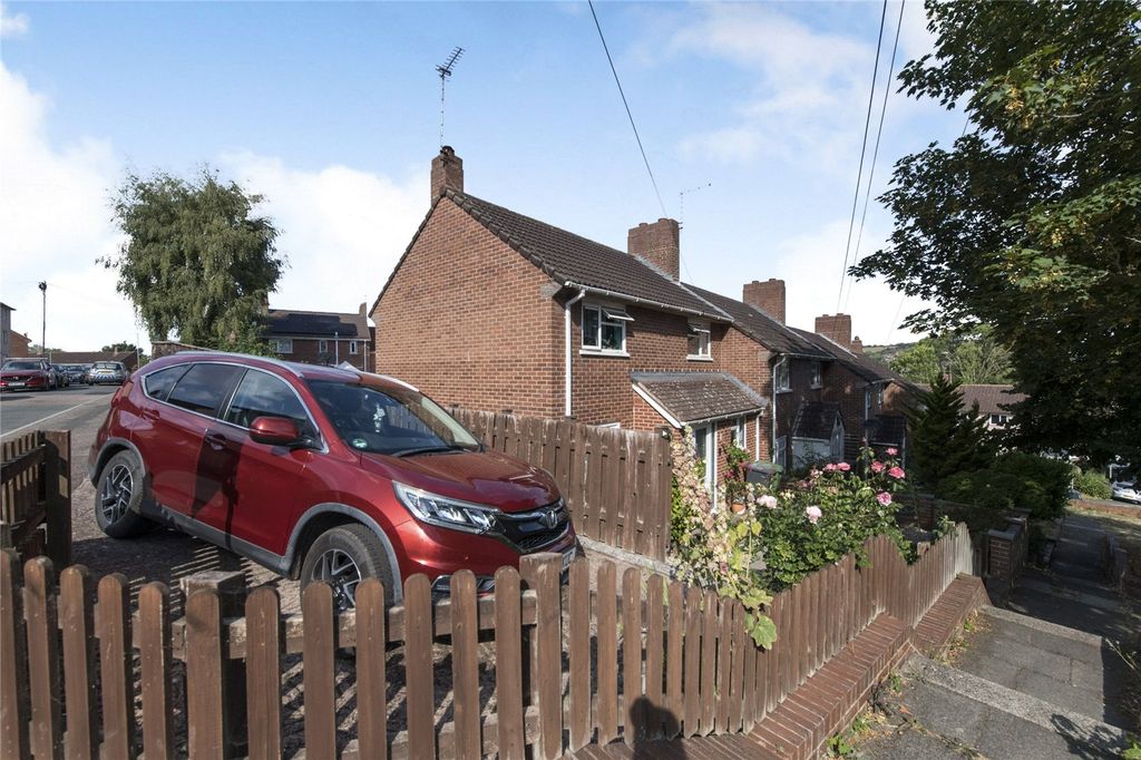 Property photo 2 of 16 Picture No. 22